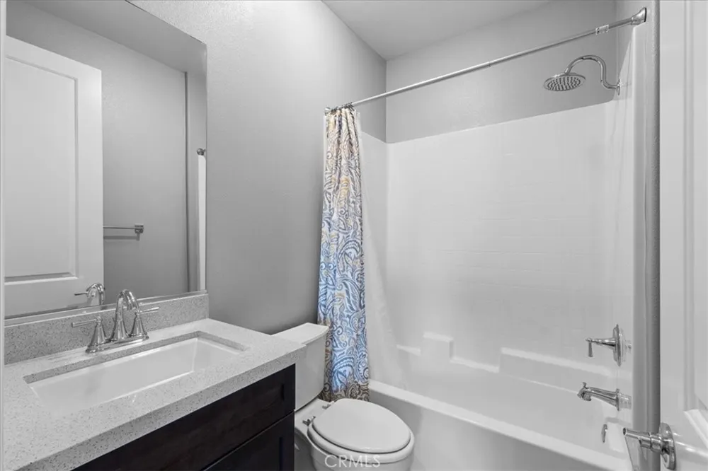 709 S Azusa Avenue #M Azusa, CA 91702