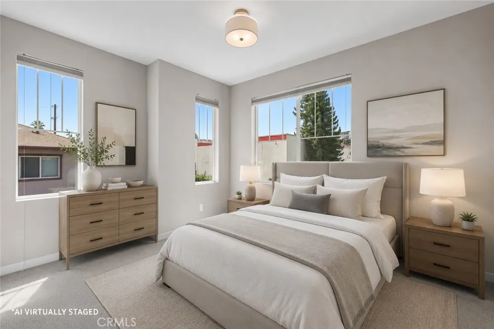709 S Azusa Avenue #M Azusa, CA 91702
