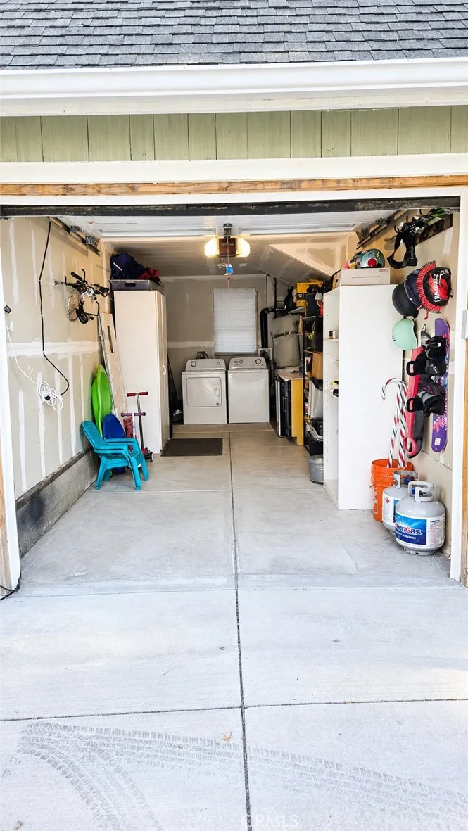 41631 Brownie Big Bear Lake, CA 92315