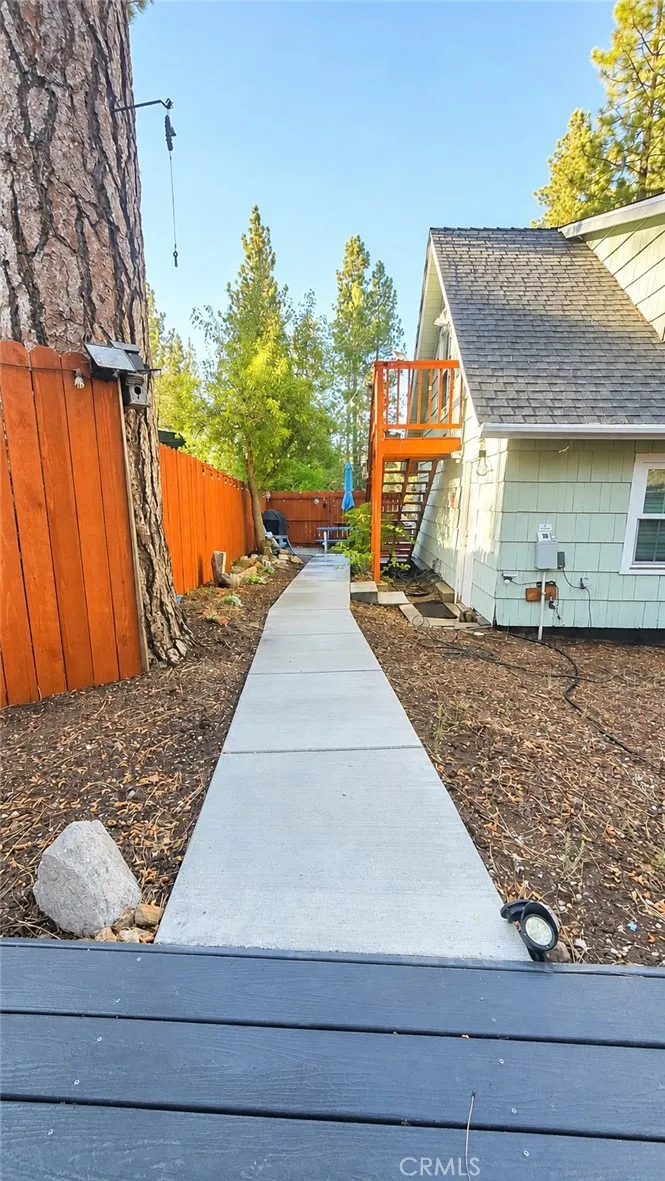 41631 Brownie Big Bear Lake, CA 92315