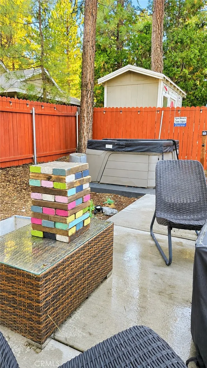 41631 Brownie Big Bear Lake, CA 92315