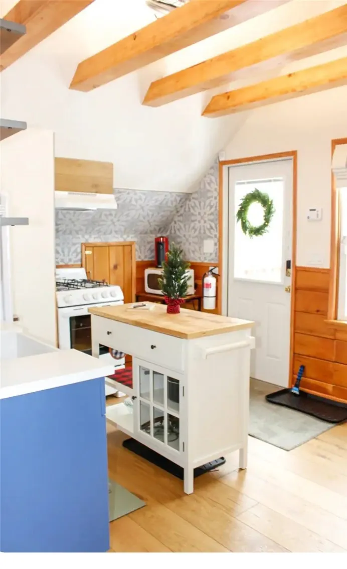 41631 Brownie Big Bear Lake, CA 92315