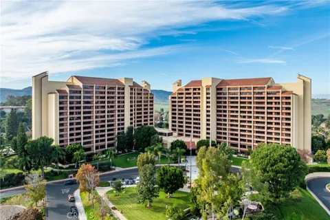 24055 Paseo Del Lago W #708