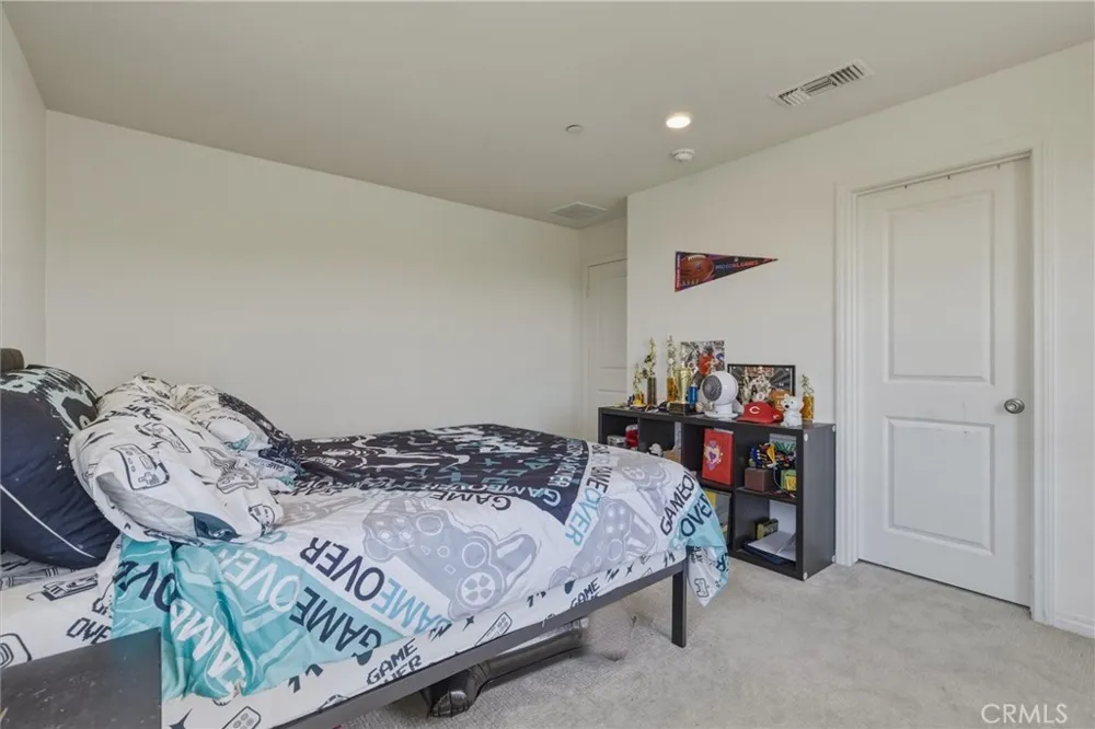 2684 E Towhee Ontario, CA 91761