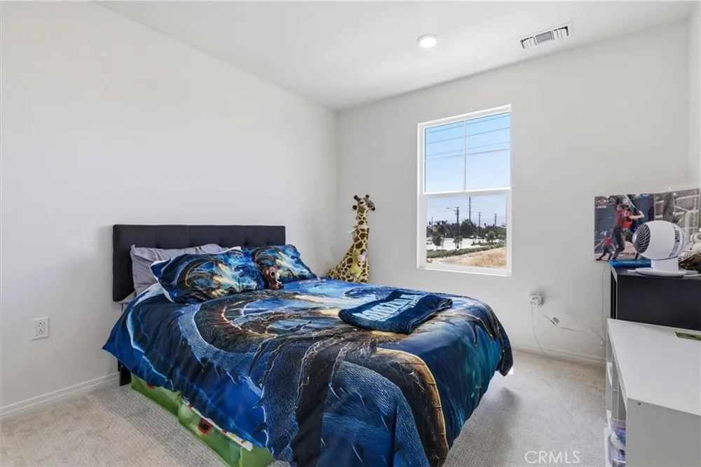 2684 E Towhee Ontario, CA 91761