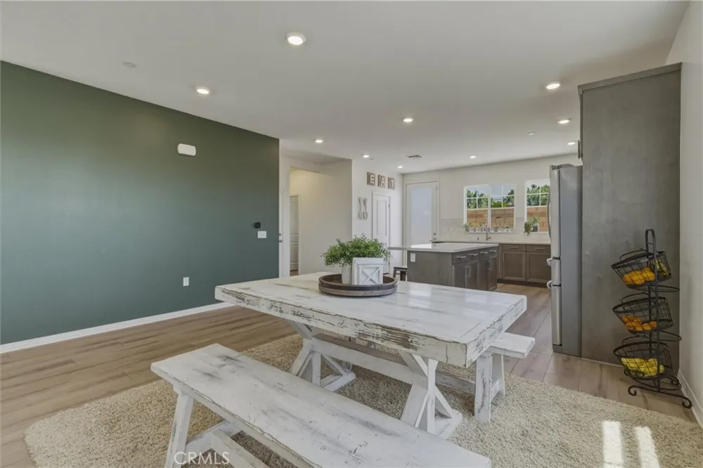 2684 E Towhee Ontario, CA 91761