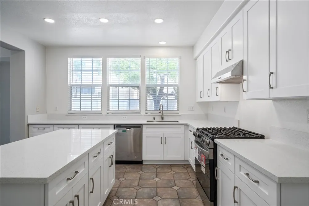 26580 Brickenridge Murrieta, CA 92563
