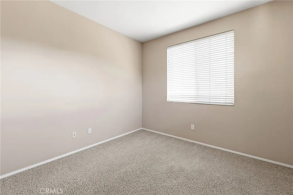 12 Atwater Irvine, CA 92602