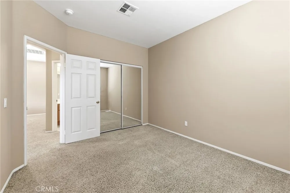 12 Atwater Irvine, CA 92602