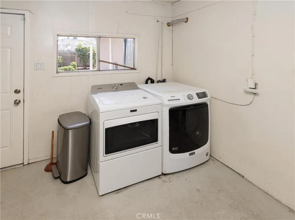 8022 Artesia Buena Park, CA 90621