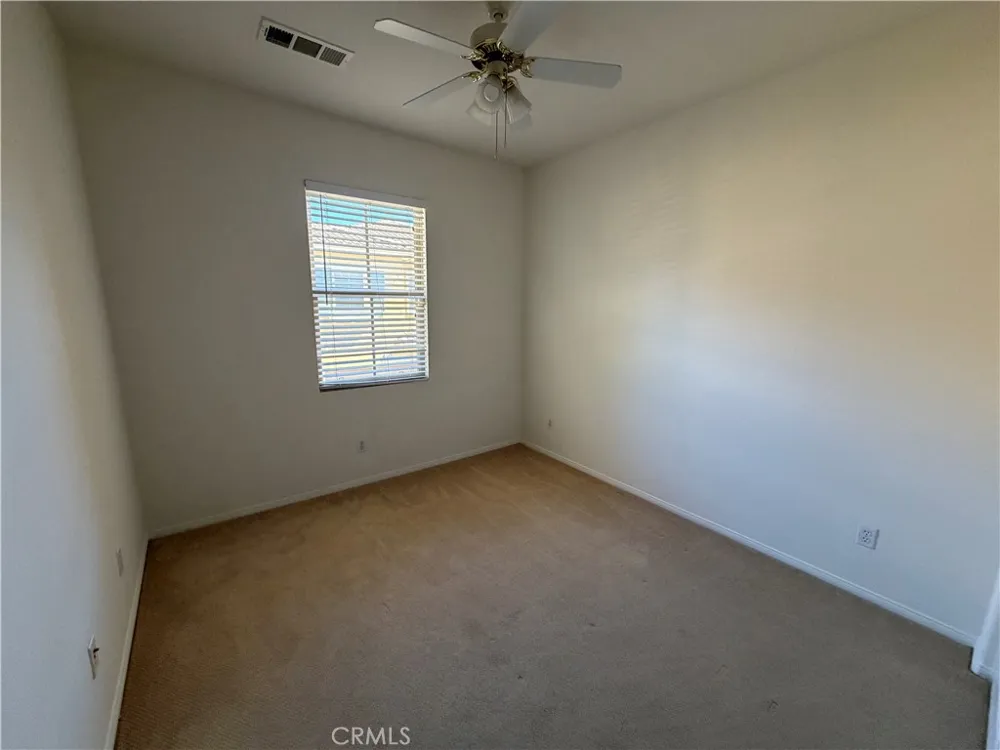 121 Chantilly Irvine, CA 92620