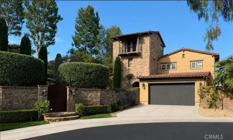 17 Sandalo Court