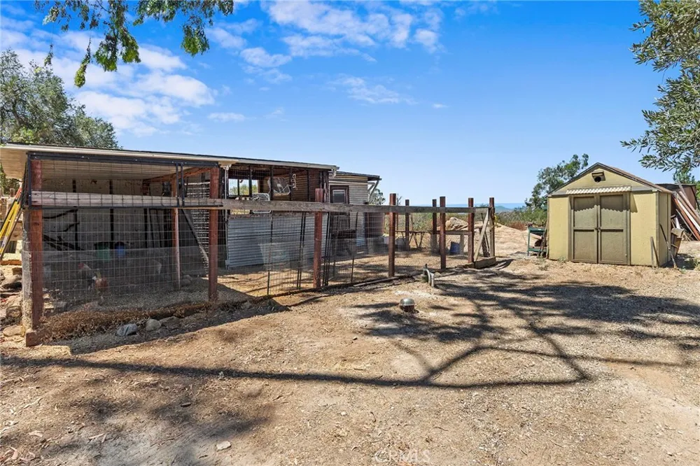 23541 Old Wagon Escondido, CA 92027