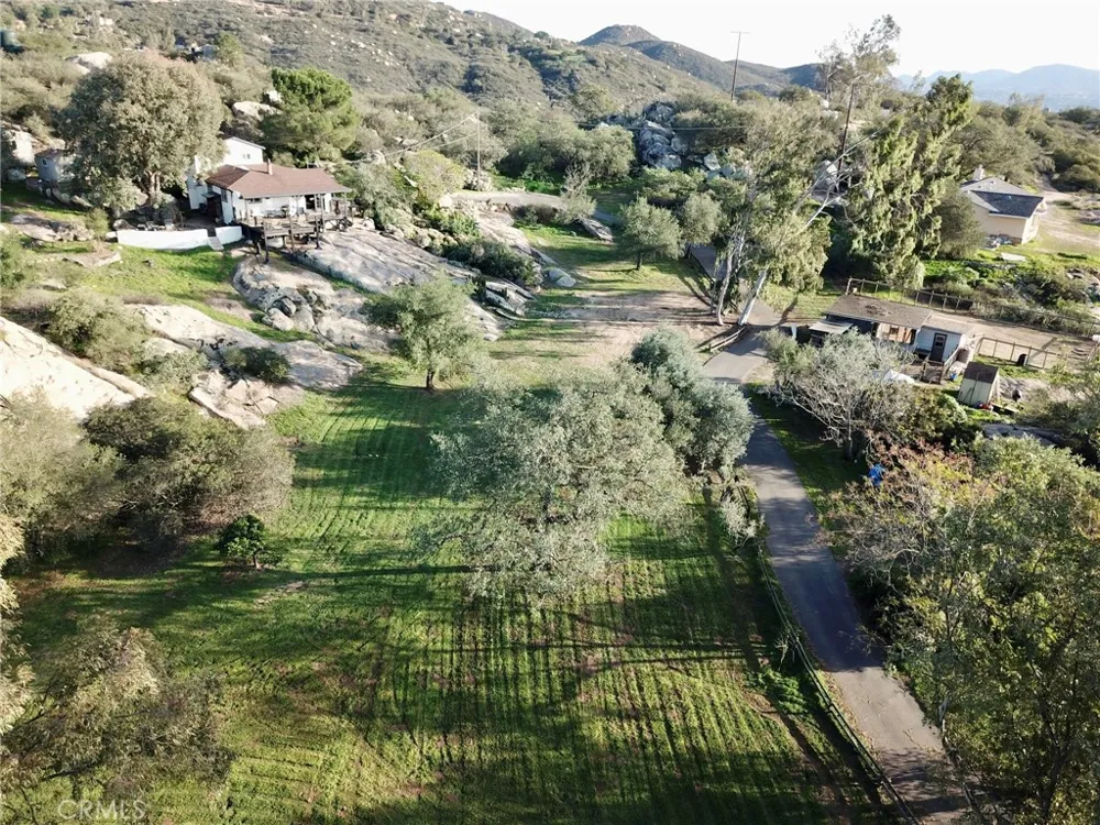 23541 Old Wagon Escondido, CA 92027