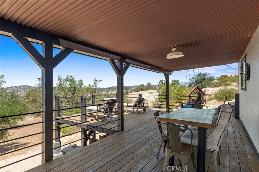 23541 Old Wagon Escondido, CA 92027