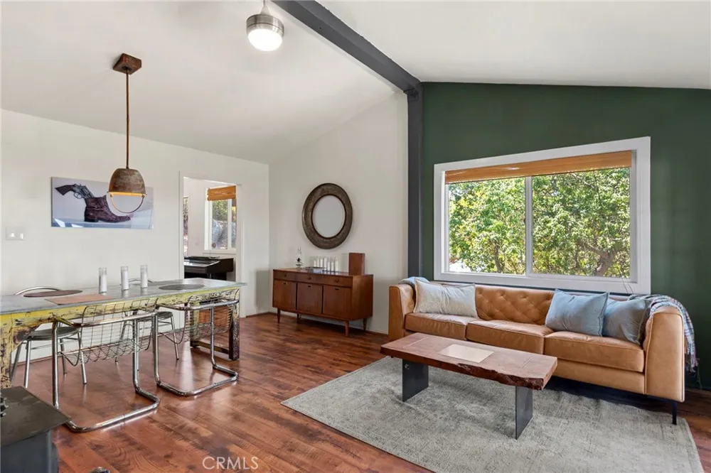 23541 Old Wagon Escondido, CA 92027