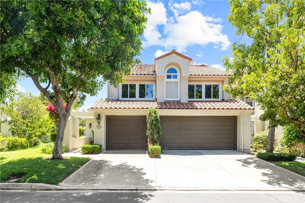8 Del Rey #17 Irvine, CA 92612