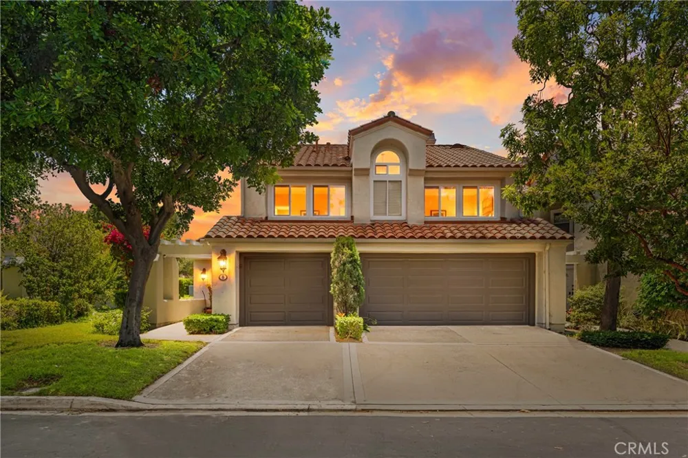 8 Del Rey #17 Irvine, CA 92612