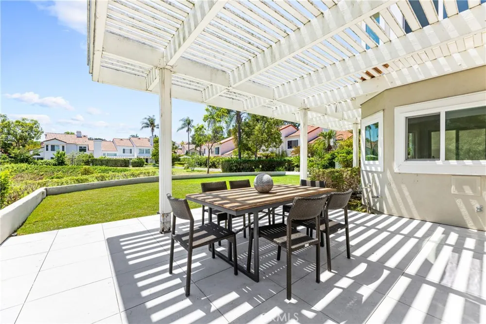8 Del Rey #17 Irvine, CA 92612