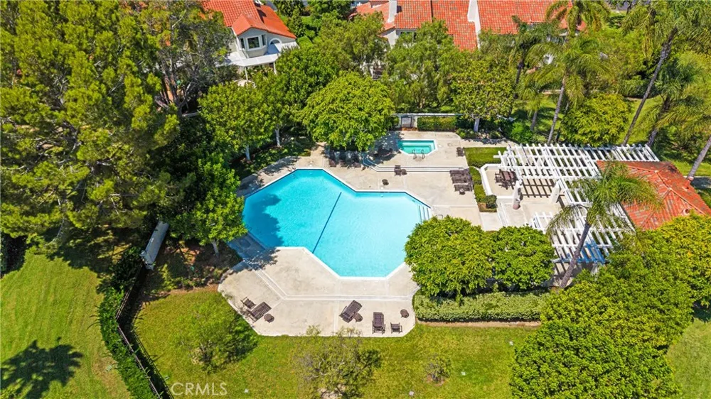 8 Del Rey #17 Irvine, CA 92612