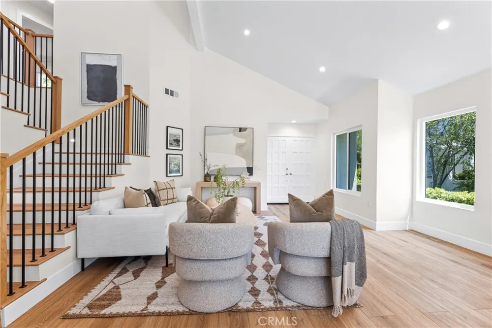 8 Del Rey #17 Irvine, CA 92612