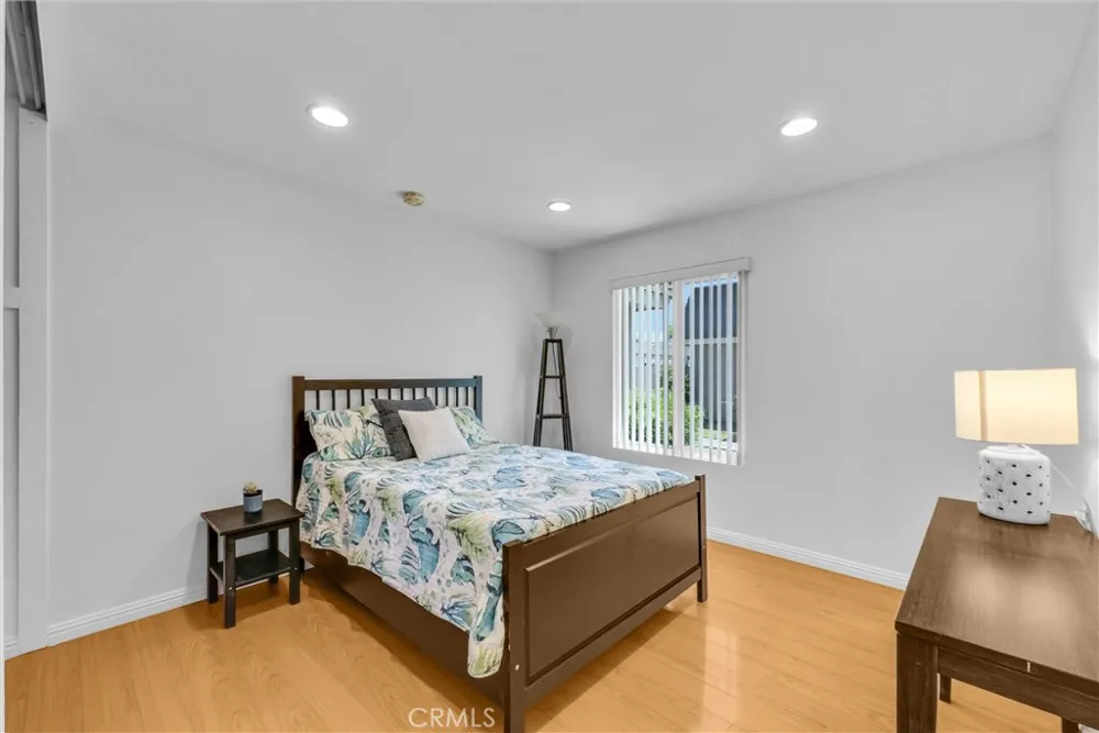 2142 W Liverpool Lane Anaheim, CA 92804