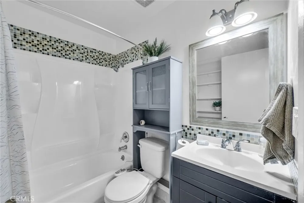 2142 W Liverpool Lane Anaheim, CA 92804