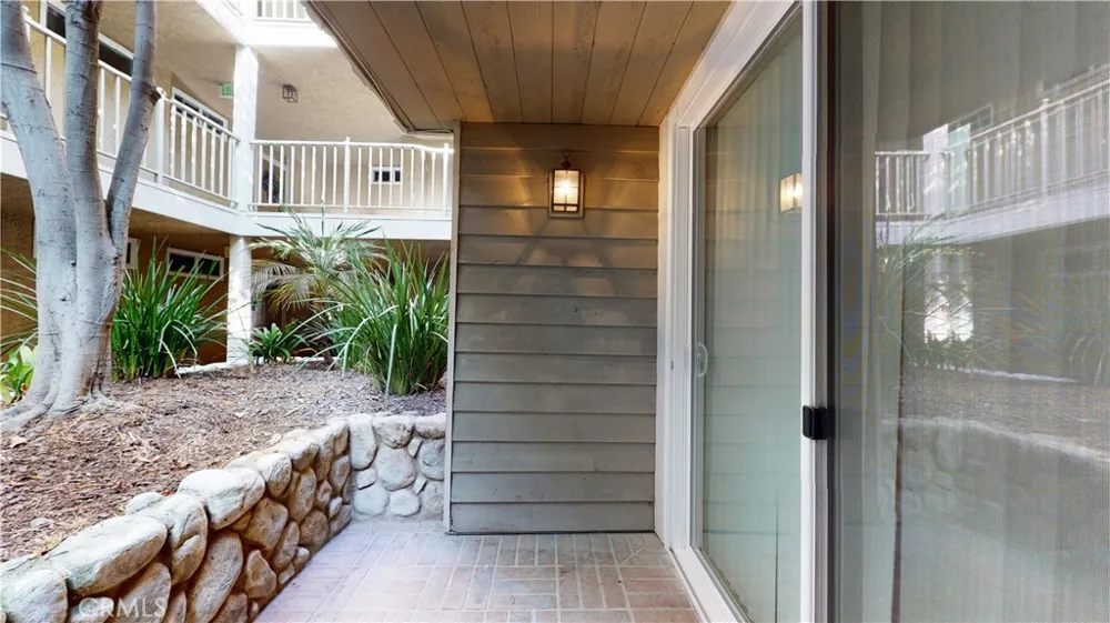 1247 Stoner Avenue #110 Los Angeles, CA 90025