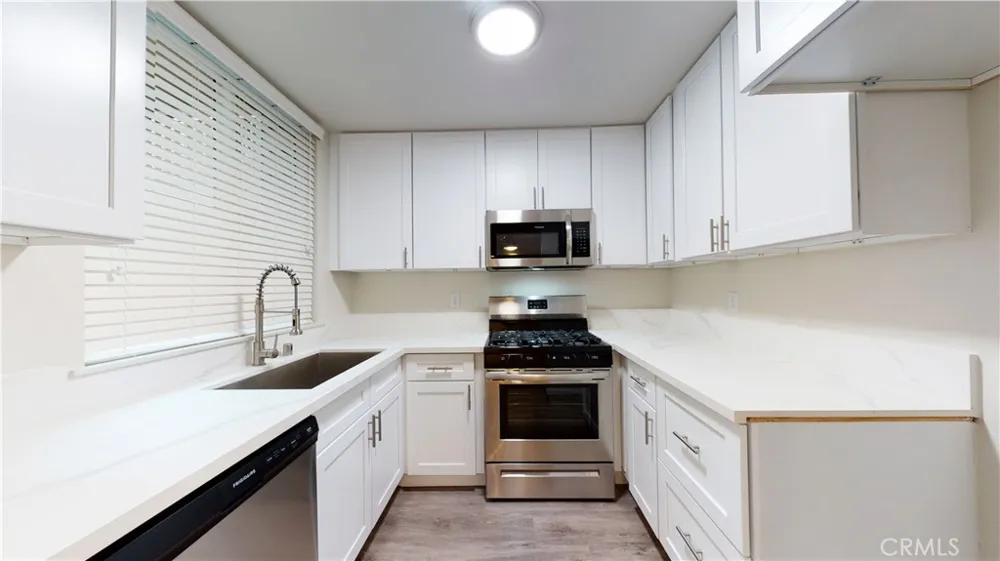 1247 Stoner Avenue #110 Los Angeles, CA 90025