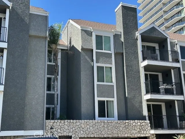 1247 Stoner Avenue #110 Los Angeles, CA 90025