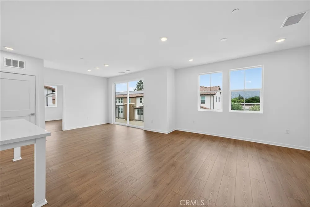 461 Paradiso Place Covina, CA 91723