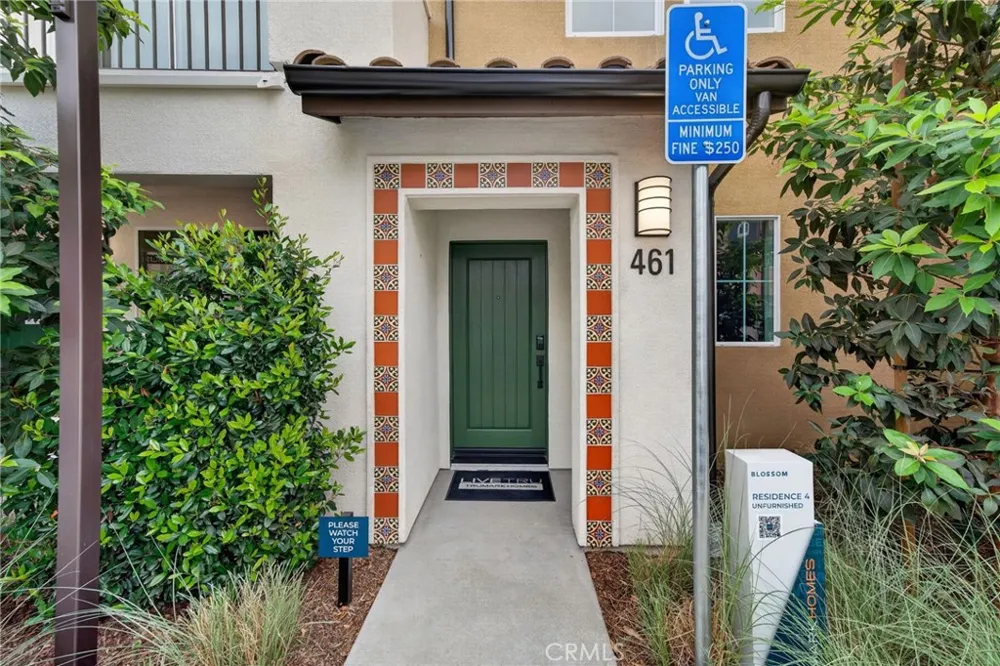 461 Paradiso Place Covina, CA 91723