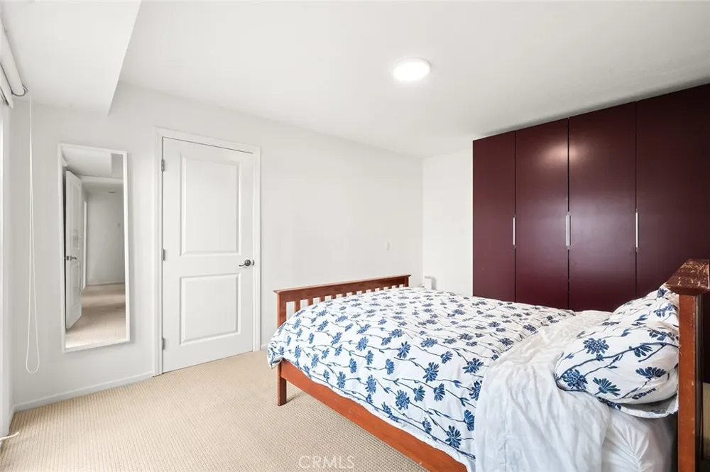 17 Rippling Stream Irvine, CA 92603