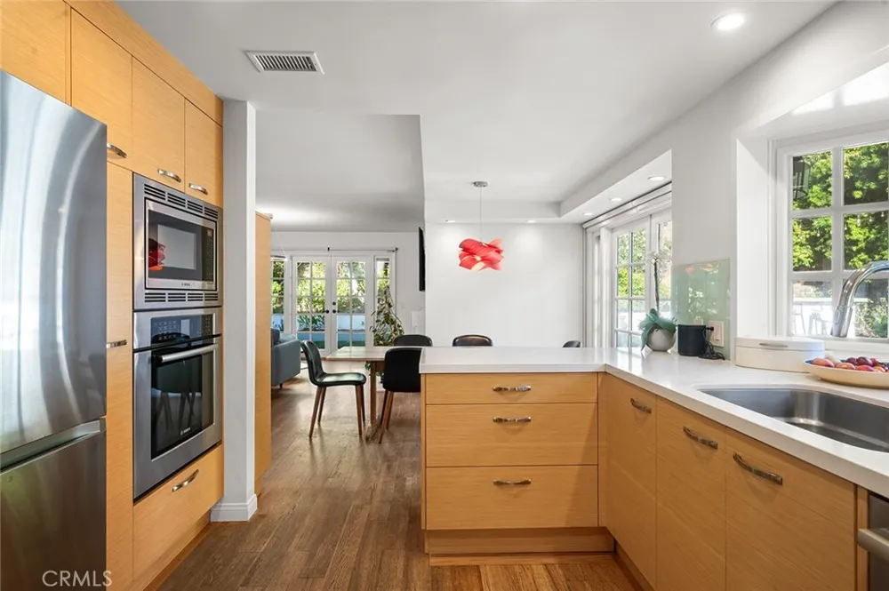 17 Rippling Stream Irvine, CA 92603