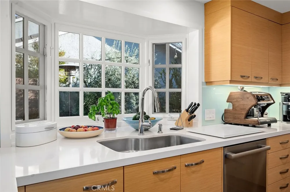 17 Rippling Stream Irvine, CA 92603
