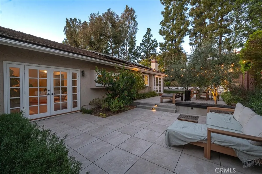 17 Rippling Stream Irvine, CA 92603