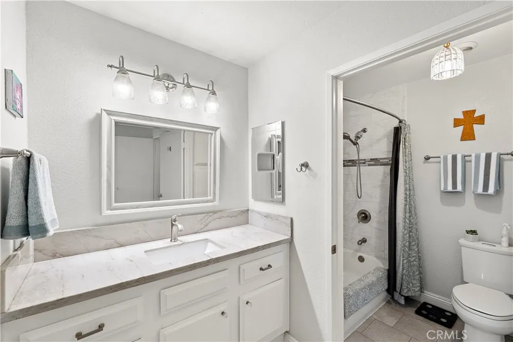 21 Misty Creek Laguna Hills, CA 92653