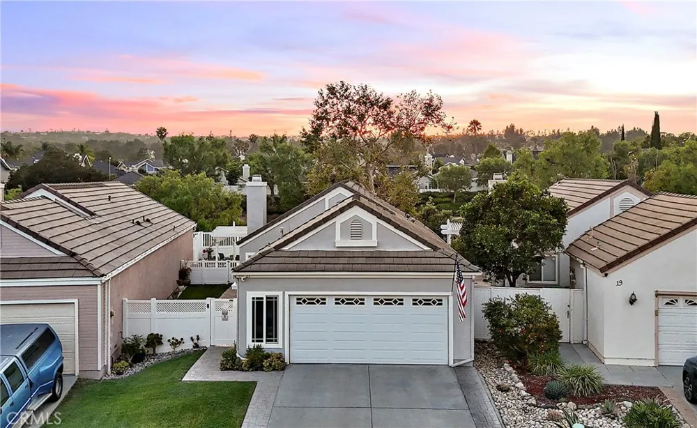 21 Misty Creek Laguna Hills, CA 92653