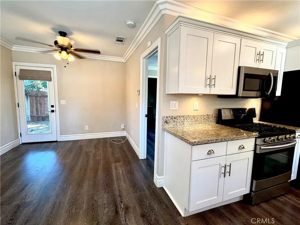 3728 Briscoe St Riverside, CA 92506