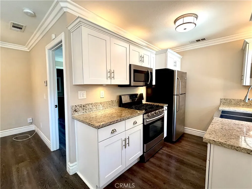 3728 Briscoe St Riverside, CA 92506