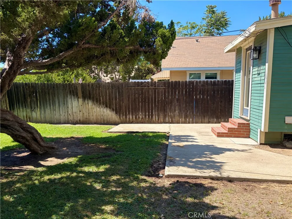 3728 Briscoe St Riverside, CA 92506