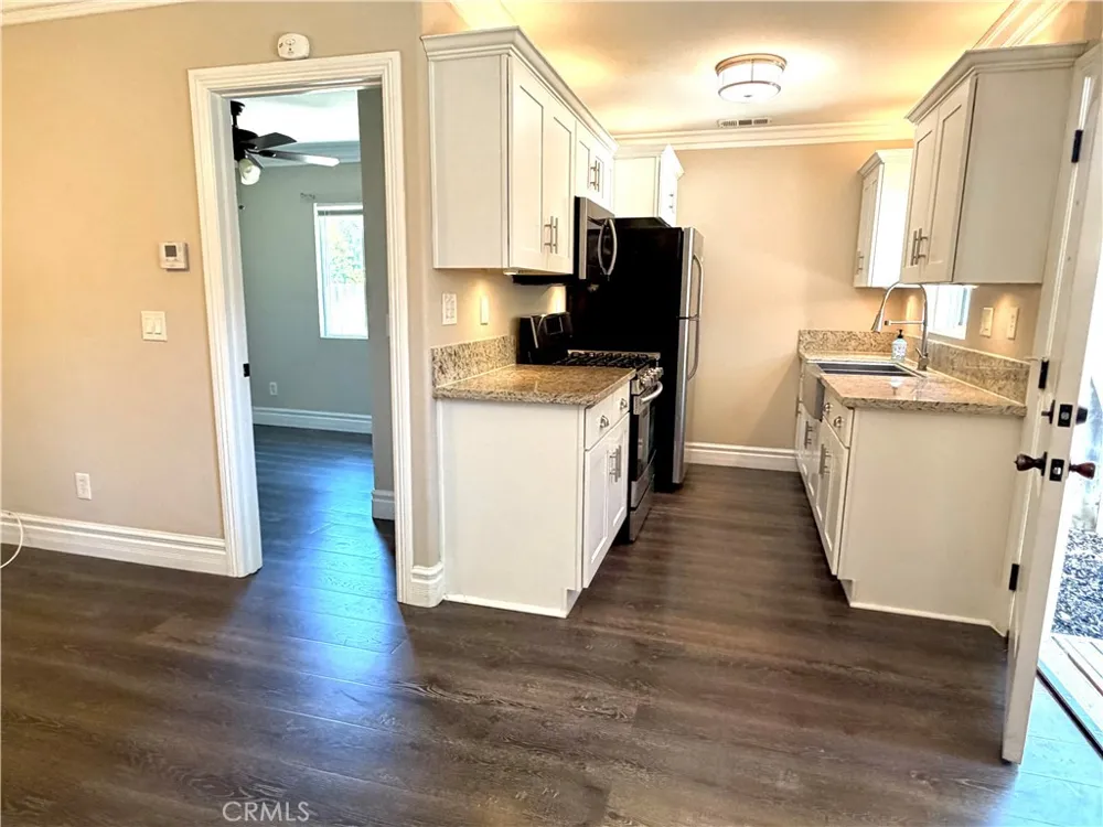 3728 Briscoe St Riverside, CA 92506