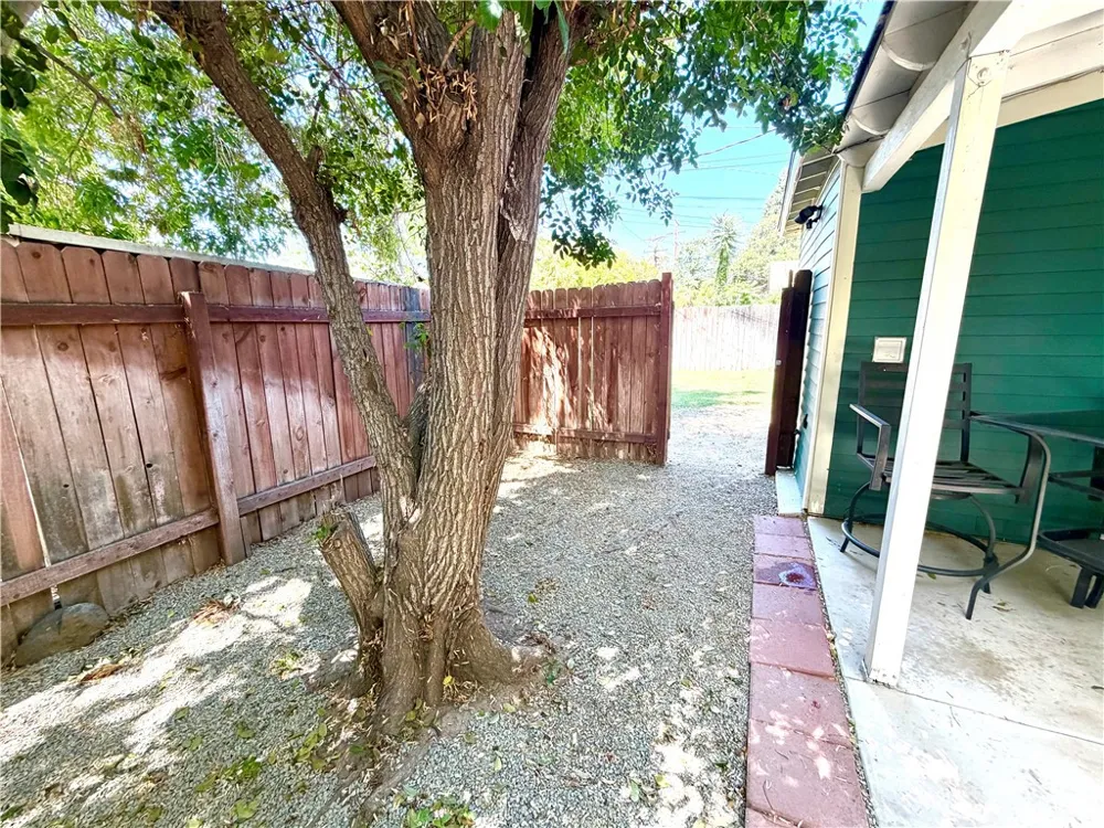 3728 Briscoe St Riverside, CA 92506