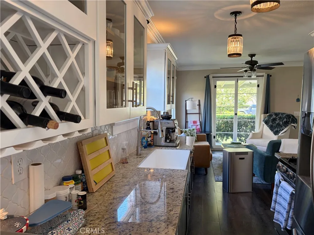 3728 Briscoe St Riverside, CA 92506