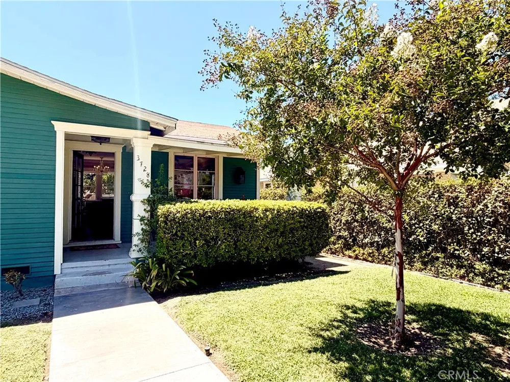3728 Briscoe St Riverside, CA 92506