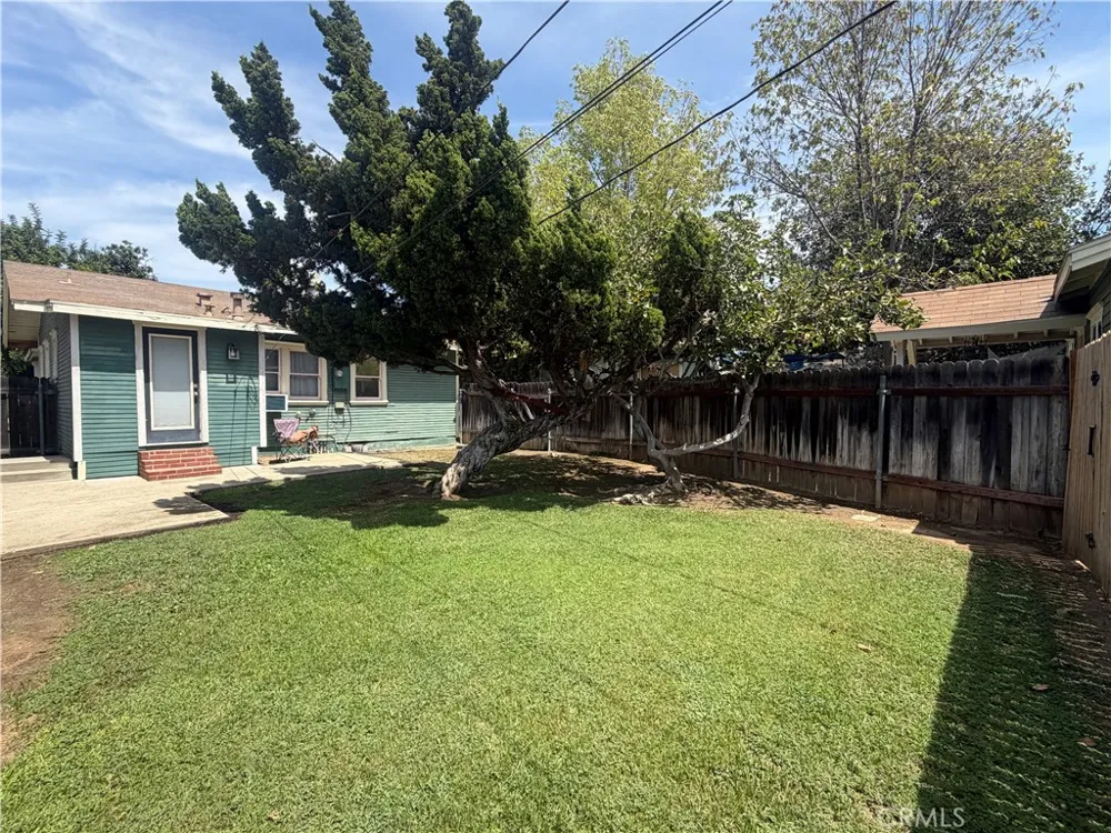 3728 Briscoe St Riverside, CA 92506