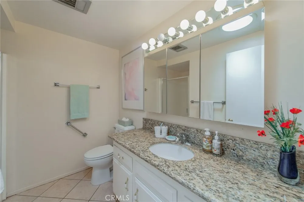 2363 Via Mariposa E #C Laguna Woods, CA 92637