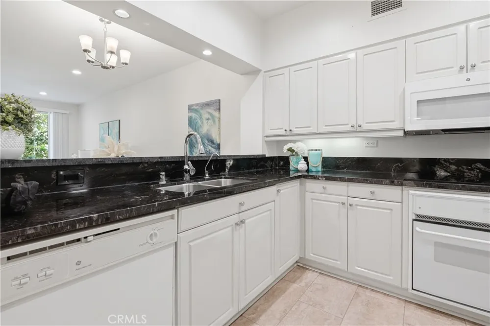 25422 Sea Bluffs #6103 Dana Point, CA 92629