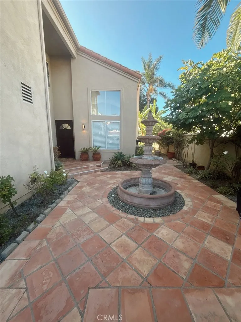 30 Mercato Laguna Niguel, CA 92677
