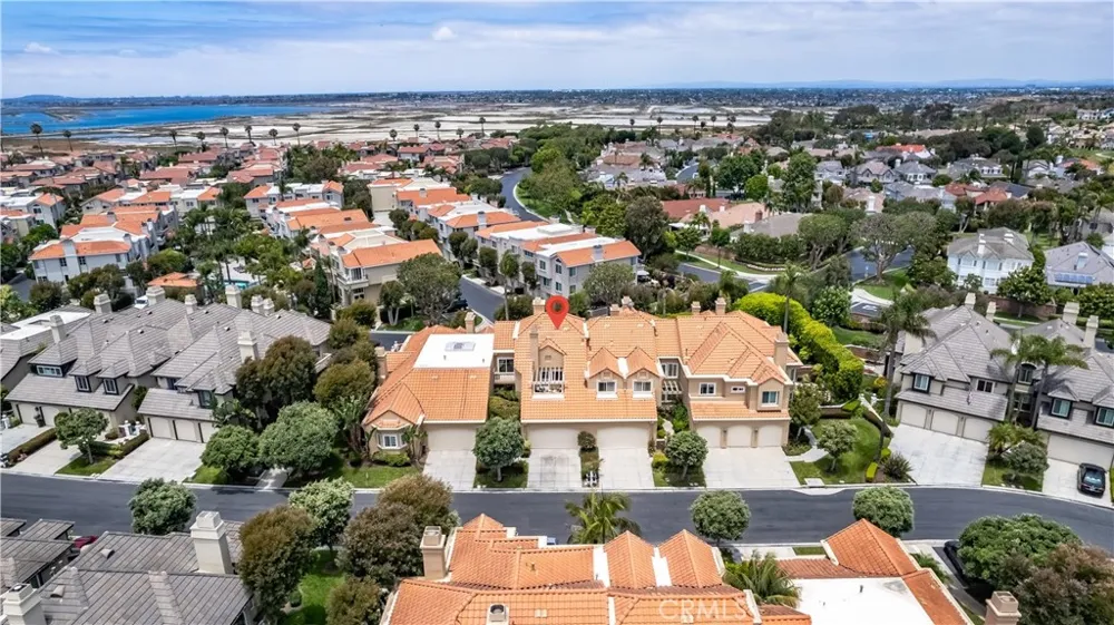 6111 Greenbrier Drive Huntington Beach, CA 92648